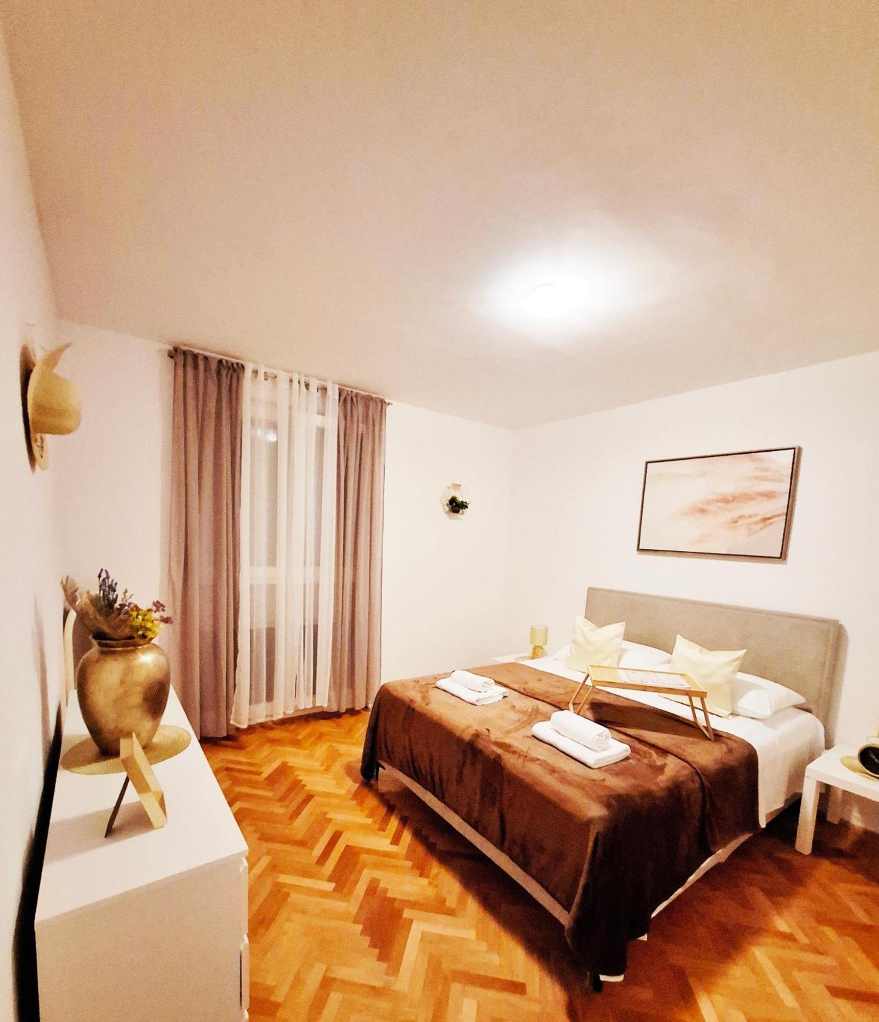 Apartman Golden Star Split Exterior photo